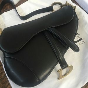 Christian door bag